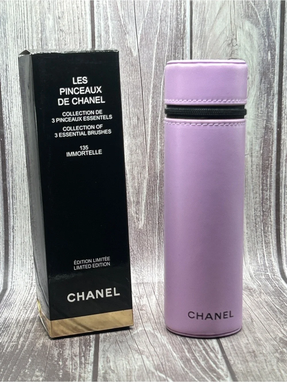 NIB CHANEL Limited Edition Set of 3 Makeup Brushes w/ Case Purple 135 Immortelle
